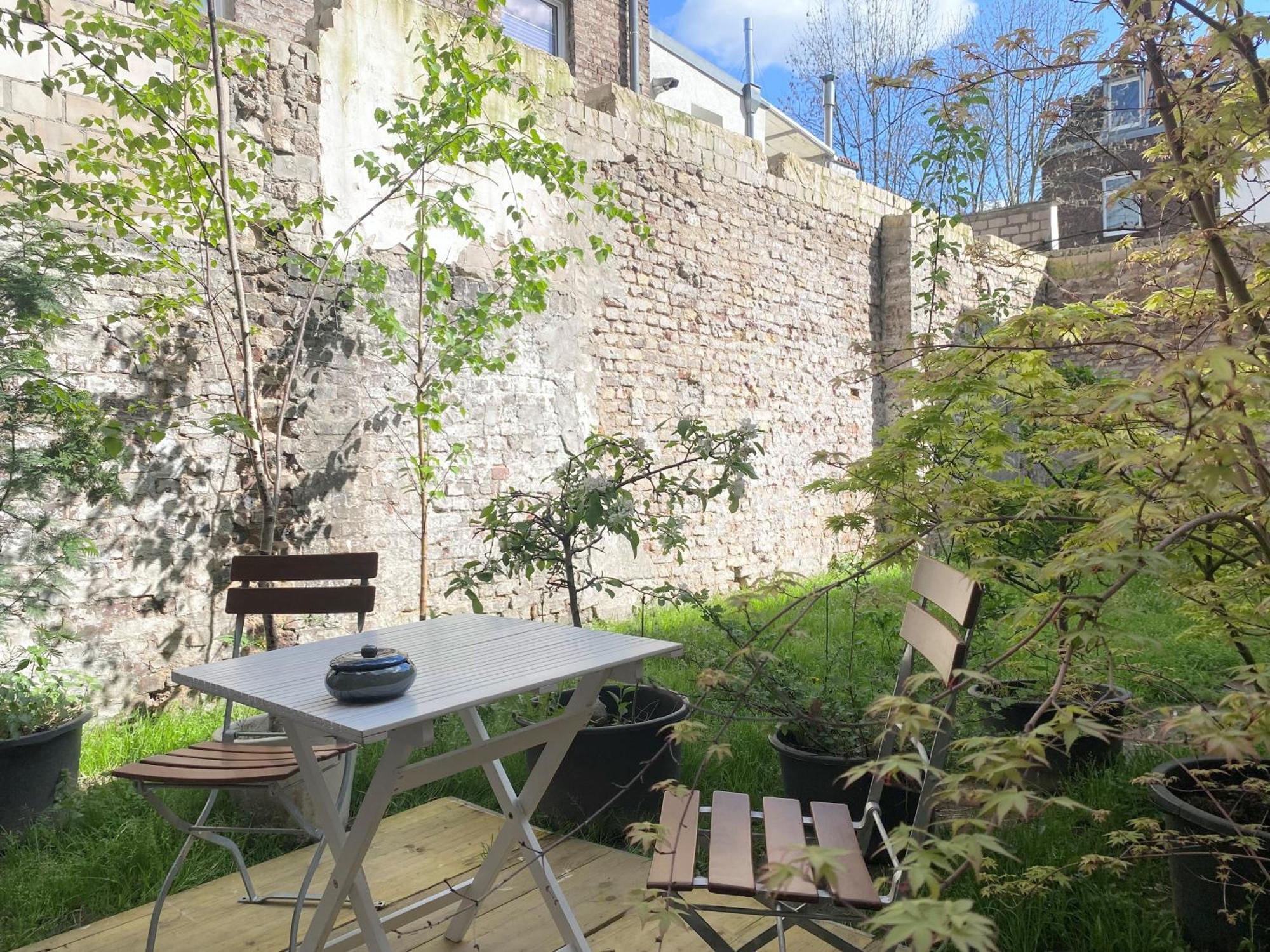 Appartement Zehuus Gartenstudio Mit Terrasse Keulen